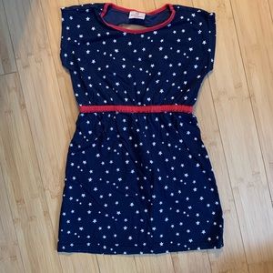 𝅺Hanna Andersson girls stars dress with cut out back sz 130cm